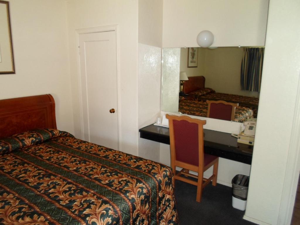 Budget Inn Morgan Hill Rom bilde